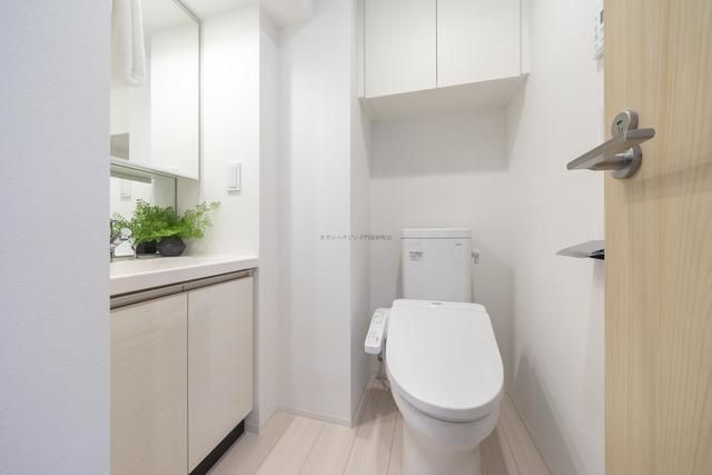 トイレ　家具家電はイメージです。