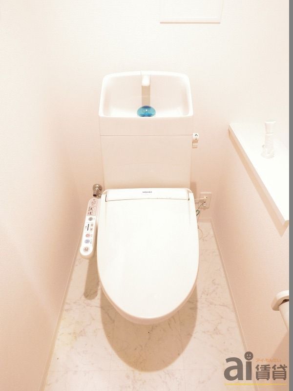 トイレ　※同仕様写真