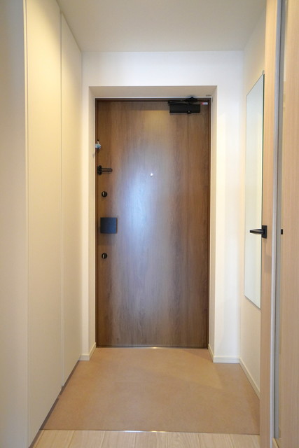 玄関　※写真は同タイプ住戸です。