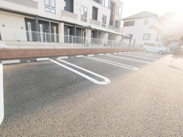駐車場　★駐輪場です★