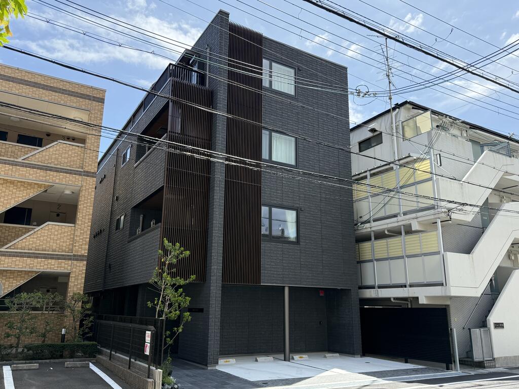 建物外観　2025年12月完成