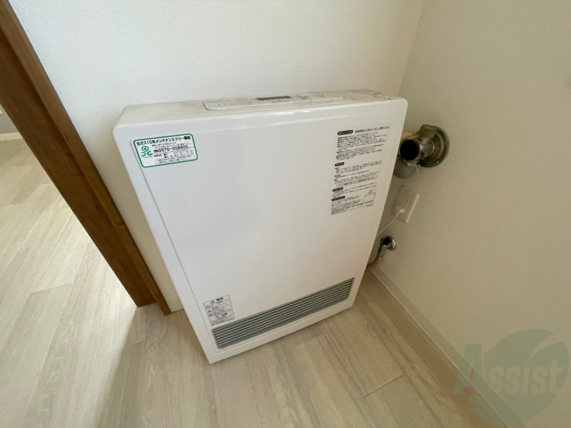 その他設備　都市ガスの暖房ですので冬場の光熱費も安心ですね！