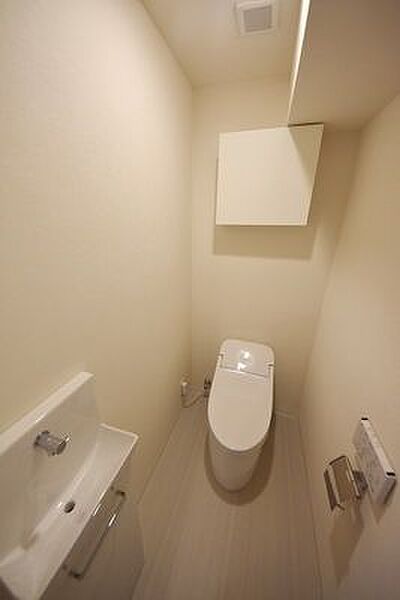 トイレ　清潔感のあるトイレです