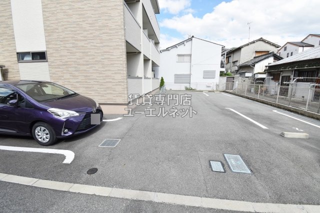 駐車場　敷地内駐車場