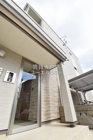 建物外観　綺麗な外観