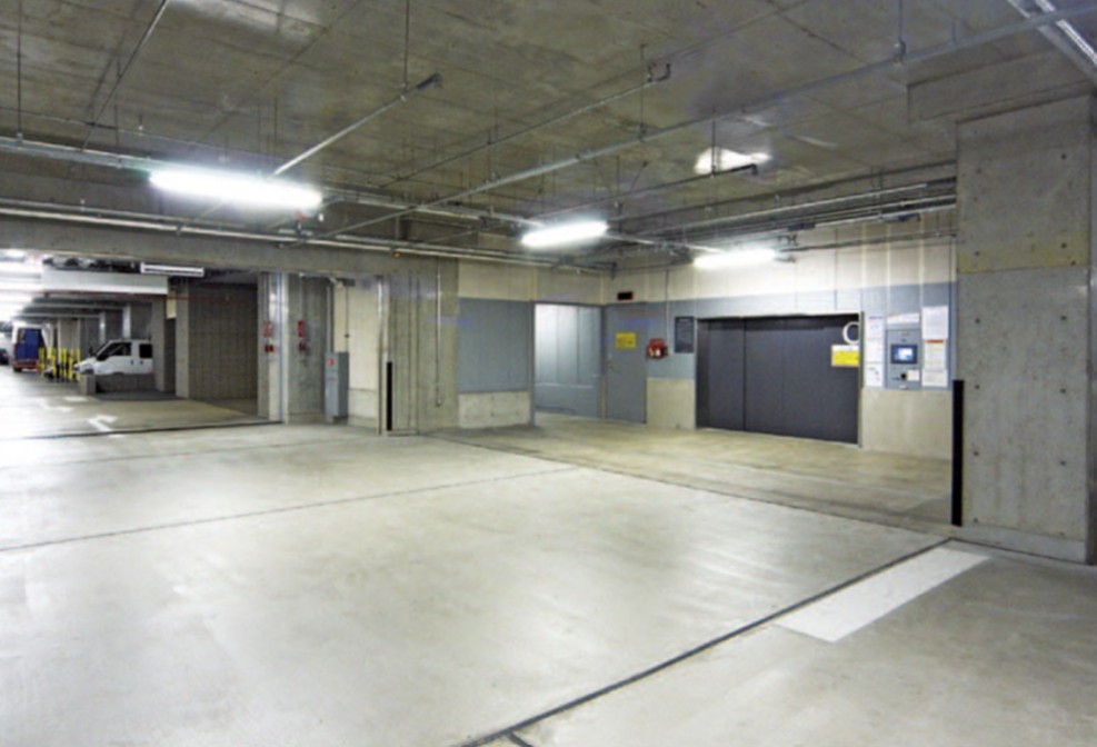 駐車場
