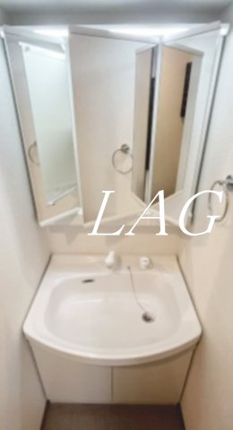 洗面設備　洗面台です。