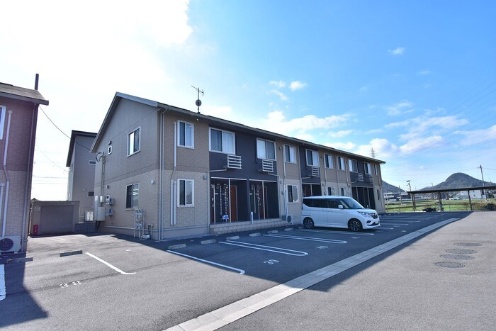 建物外観　建物外観