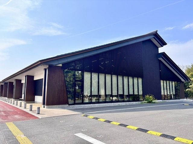 図書館　杵築市立図書館（図書館）まで1000m