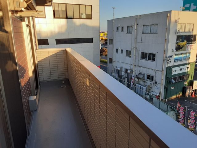 バルコニー