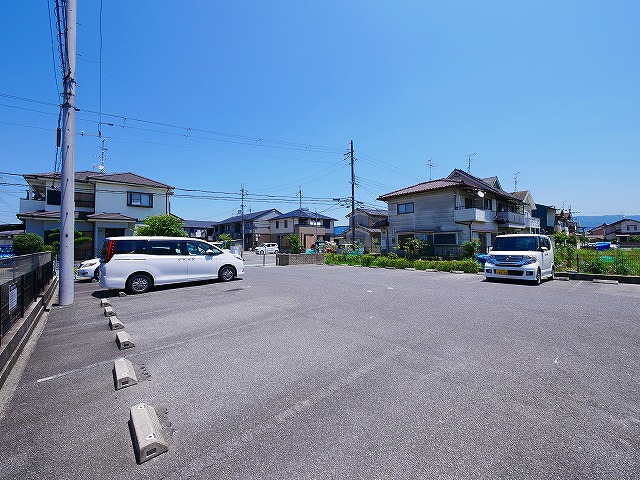 駐車場　カースペースがあります