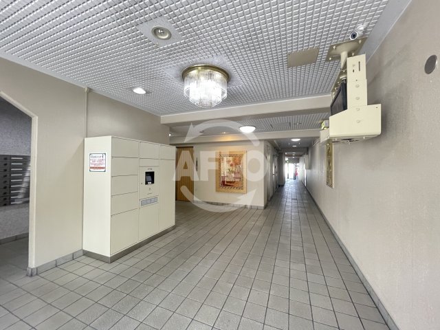 ロビー　大正メゾン　ロビー