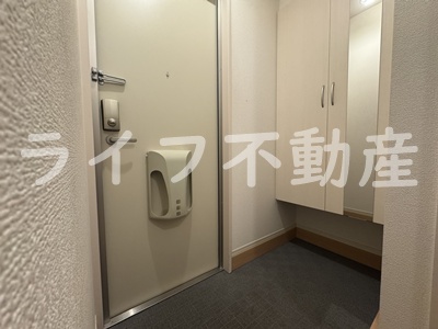 玄関　シンプルで使いやすい玄関です