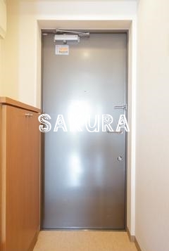 玄関　シューズボックス付きの玄関です♪