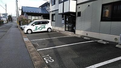 駐車場　駐車場