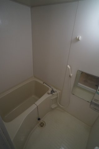 バス・シャワールーム　日々の疲れを癒すお風呂付です(参考写真です)