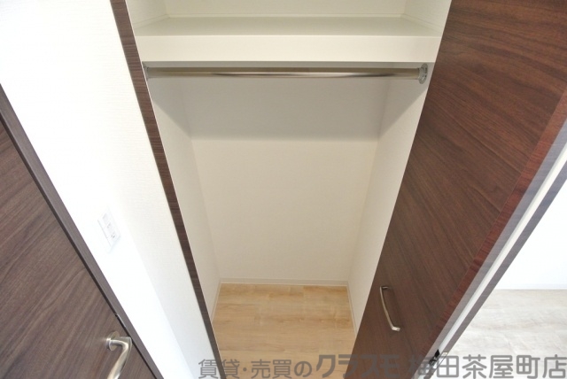 収納　イーストヴィラ梅田