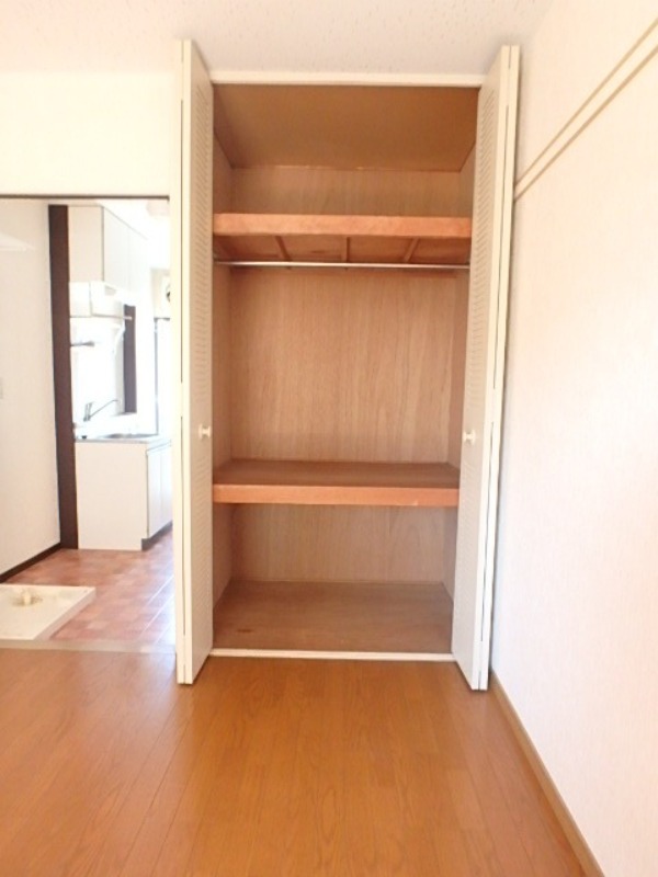 収納　図面と現状に相違がある場合には現状を優先