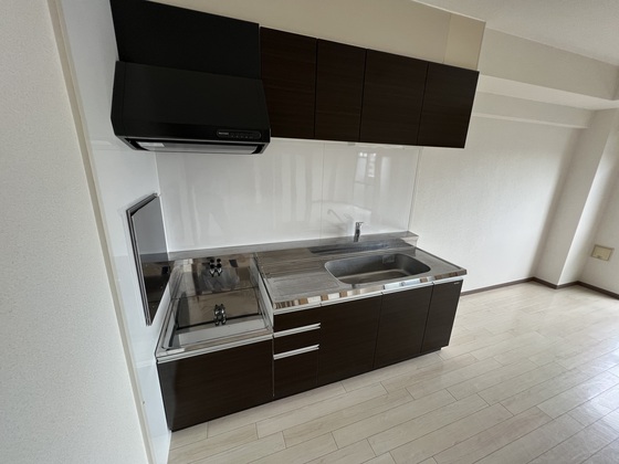 キッチン　※別部屋の写真です