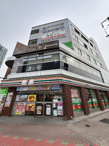 コンビニ　セブン－イレブン豊洲店（コンビニ）まで168m