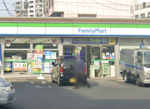 コンビニ　ファミリーマート（コンビニ）まで420m