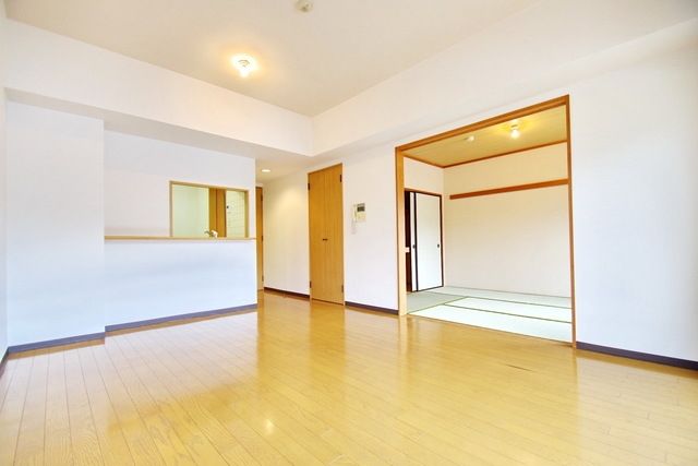 居室・リビング　★お部屋探しはタウンハウジング稲田堤店まで★