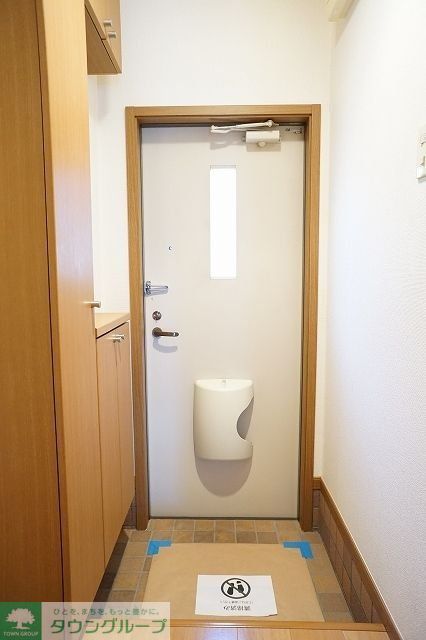 玄関　洗面