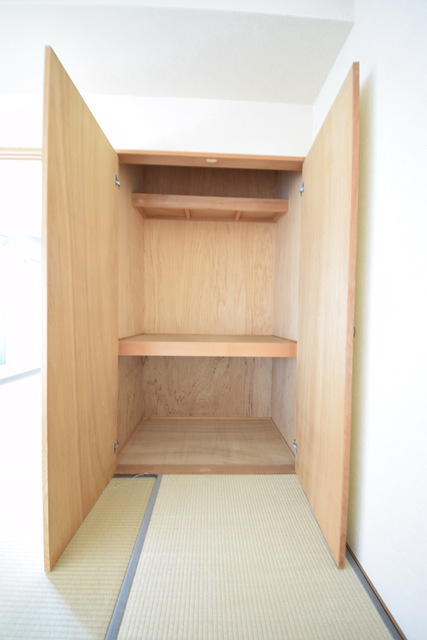 収納　～収納はおまかせ～別号室参考写真