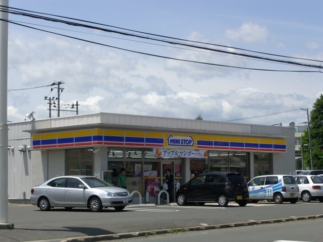 コンビニ　ミニストップ東仙台駅前店（コンビニ）まで372m