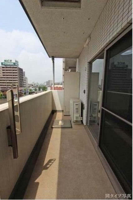 バルコニー　※同タイプの画像です