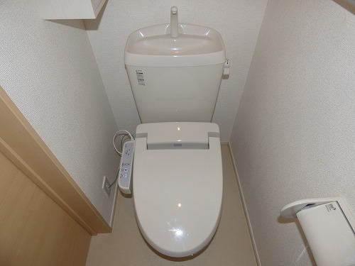 コスモグレイスCのトイレ写真