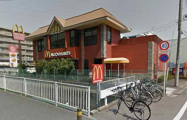 飲食店　マクドナルド浦和曲本店（飲食店）まで425m