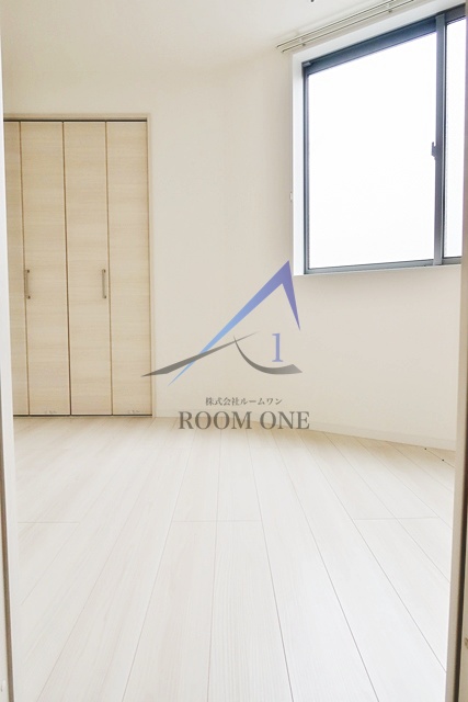 居室・リビング　洋室のお部屋です。