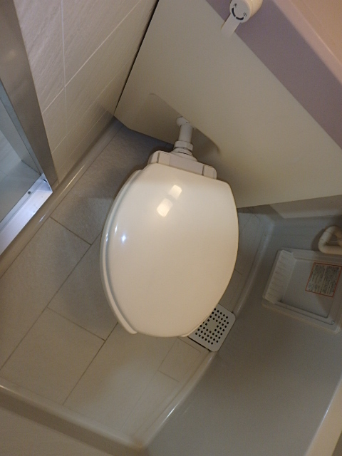 トイレ　掃除もラクチン