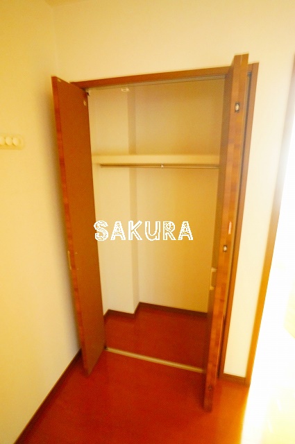 収納　お荷物の多い方でも安心のクローゼット付き♪