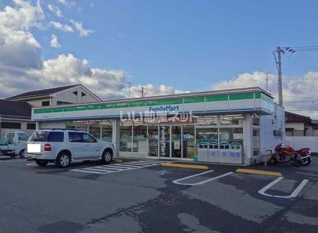コンビニ　ファミリーマート 西条喜多川通り店（コンビニ）まで924m