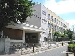 小学校　大阪市立高殿小学校（小学校）まで570m