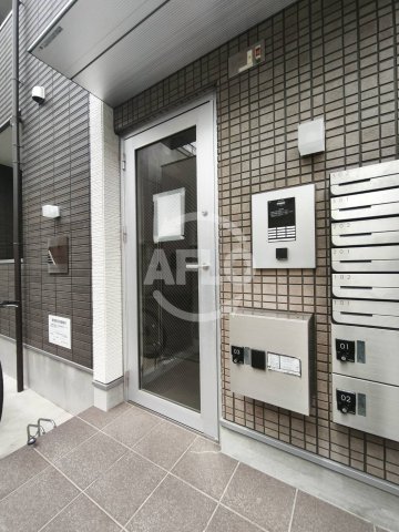 エントランス　Cedar　house　エントランス