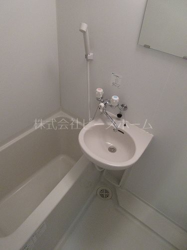 バス・シャワールーム　※別号室参考写真