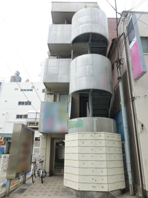 エントランス　★エントランスです★