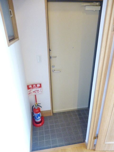 玄関　★シューズボックス付きの玄関です★
