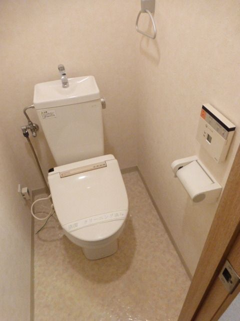 トイレ　★清潔感のあるトイレです★