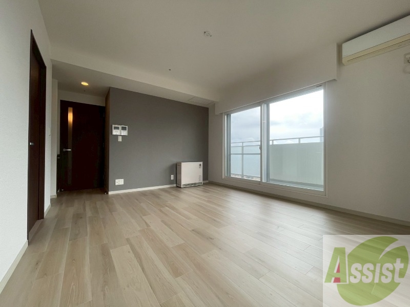 居室・リビング　明るいお部屋は気持ちよく過ごせそうですね。