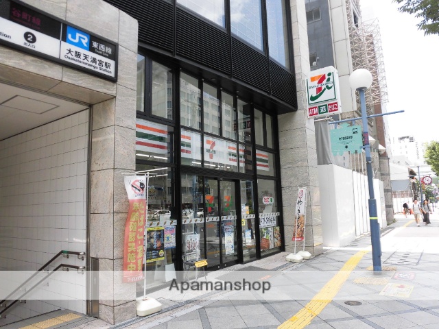 コンビニ　セブン－イレブン大阪南森町店（コンビニ）まで70m