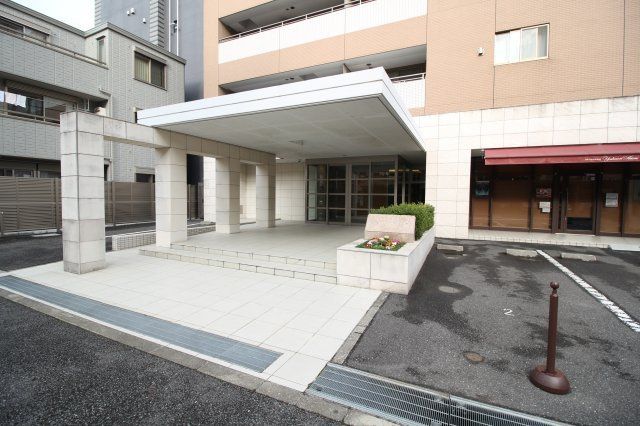 エントランス　ハウス桃李　　豊島区巣鴨3