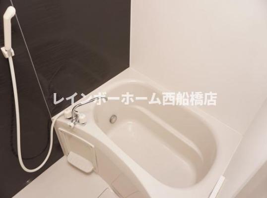バス・シャワールーム　※別部屋参照写真になります。