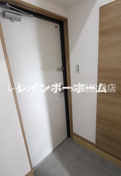 玄関　※別部屋参照写真になります。