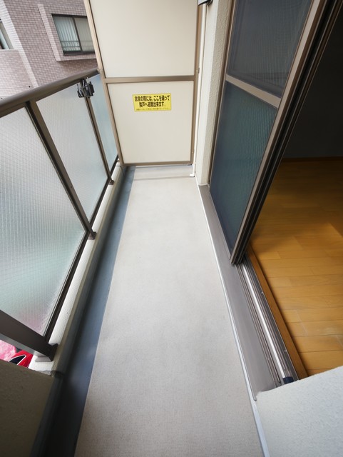 バルコニー　★バルコニーも広めに取られています★