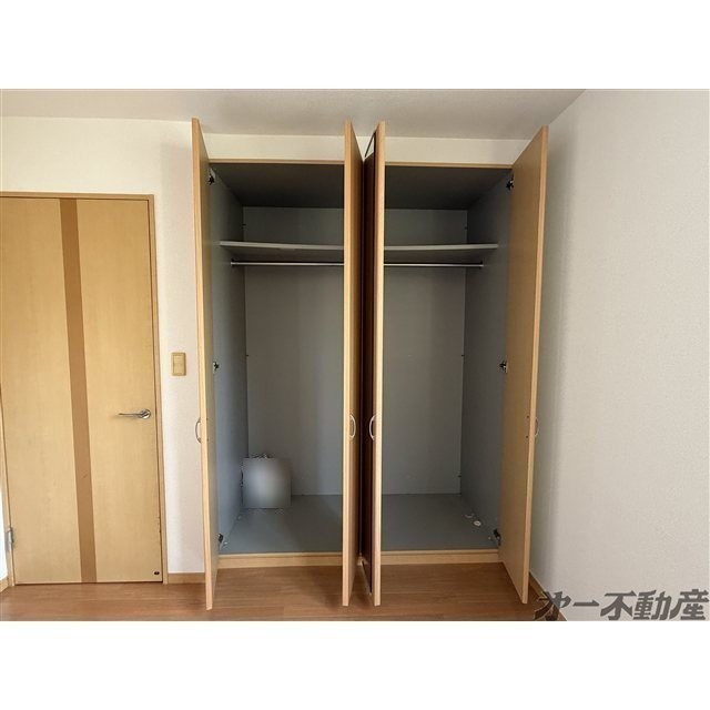収納　クローゼット
