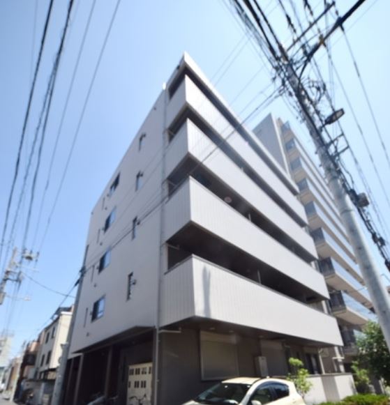 建物外観　★築浅で綺麗な外観★